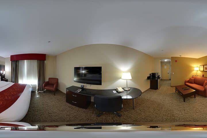 Room 14 of 76